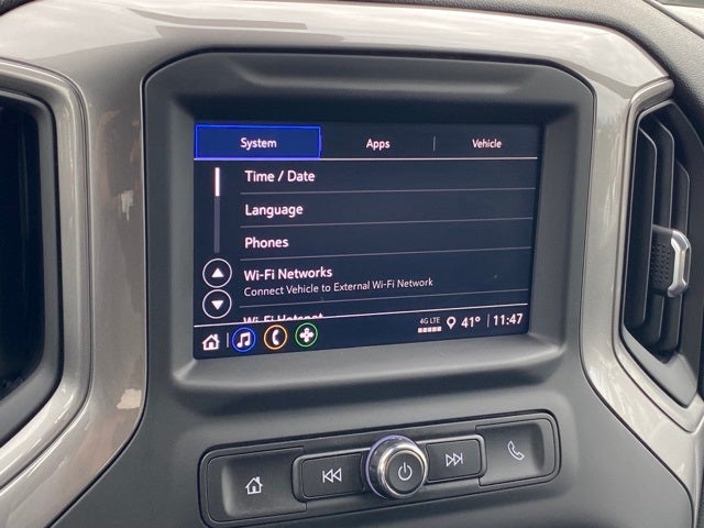 2025 Chevrolet Silverado 2500HD 4WD Crew Cab Standard Bed Custom