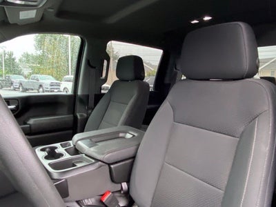2022 Chevrolet Silverado 2500HD 4WD Crew Cab Standard Bed Custom