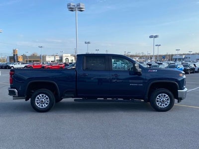 2023 Chevrolet Silverado 2500HD 4WD Crew Cab Standard Bed LT