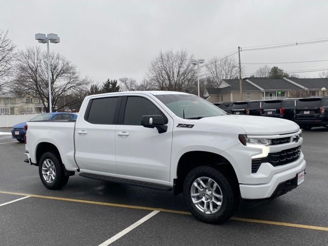 2023 Chevrolet Silverado 1500 4WD Crew Cab Short Bed RST