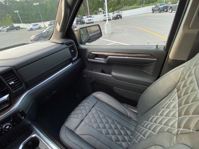 2023 Chevrolet Silverado 1500 4WD Crew Cab Short Bed RST