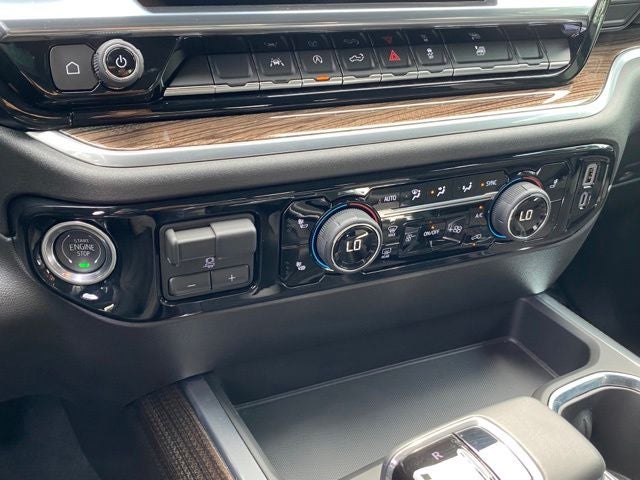 2026 Chevrolet Silverado 1500 4WD Crew Cab Short Bed RST