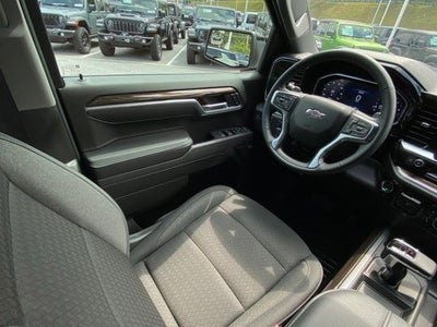 2026 Chevrolet Silverado 1500 4WD Crew Cab Short Bed RST