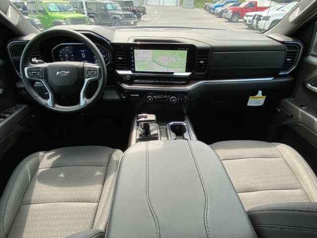 2026 Chevrolet Silverado 1500 4WD Crew Cab Short Bed RST