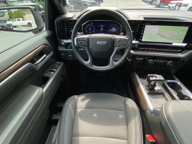 2026 Chevrolet Silverado 1500 4WD Crew Cab Short Bed RST