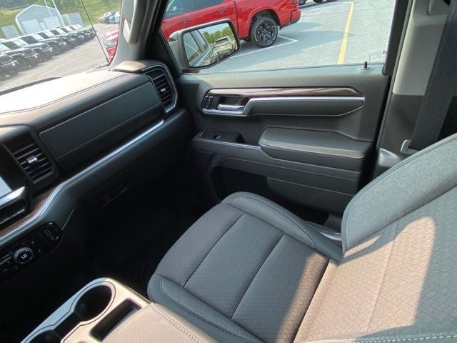 2026 Chevrolet Silverado 1500 4WD Crew Cab Short Bed RST