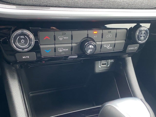 2026 Jeep Compass COMPASS LATITUDE 4X4