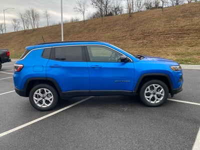 2026 Jeep Compass COMPASS LATITUDE 4X4