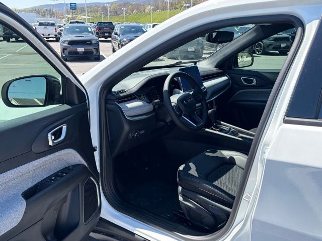 2026 Jeep Compass COMPASS LATITUDE 4X4