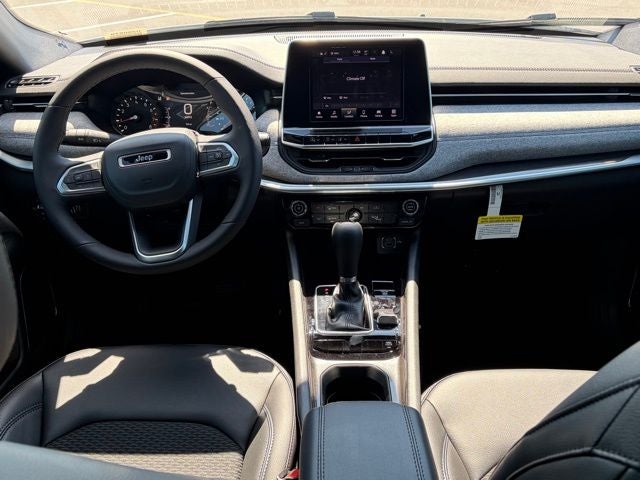 2026 Jeep Compass COMPASS LATITUDE 4X4