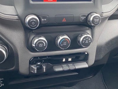 2024 RAM 3500 Tradesman Crew Cab 4x4 6'4' Box