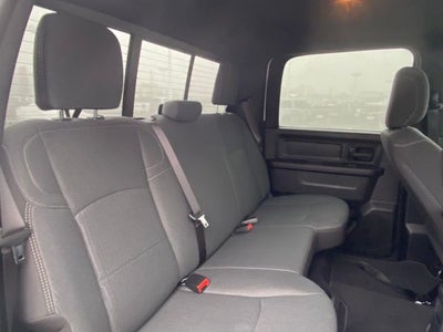 2024 RAM 3500 Tradesman Crew Cab 4x4 6'4' Box