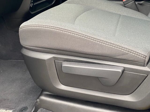 2024 RAM 3500 Tradesman Crew Cab 4x4 6'4' Box