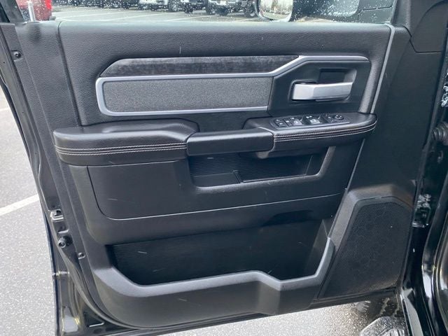 2019 RAM 3500 Big Horn Crew Cab 4x4 6'4' Box