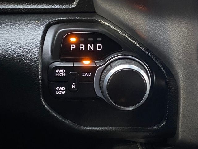 2019 RAM 3500 Big Horn Crew Cab 4x4 6'4' Box