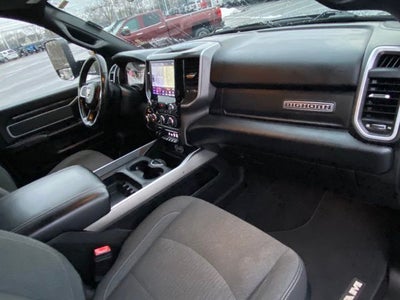 2019 RAM 3500 Big Horn Crew Cab 4x4 6'4' Box