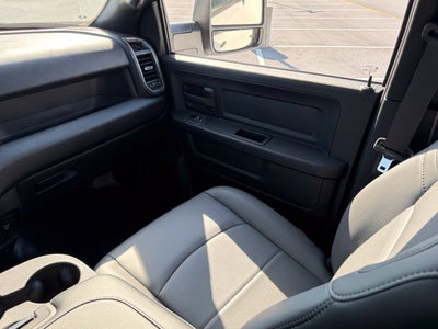 2026 RAM Ram 3500 RAM 3500 TRADESMAN CREW CAB 4X4 8' BOX