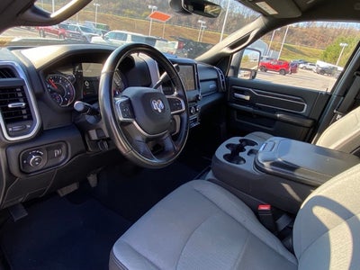 2024 RAM 3500 Big Horn Crew Cab 4x4 8' Box