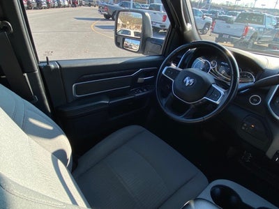 2024 RAM 3500 Big Horn Crew Cab 4x4 8' Box