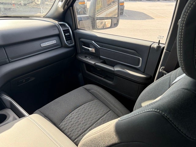 2026 RAM Ram 3500 RAM 3500 BIG HORN CREW CAB 4X4 8' BOX