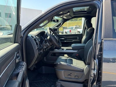 2027 RAM Ram 3500 RAM 3500 LARAMIE CREW CAB 4X4 8' BOX