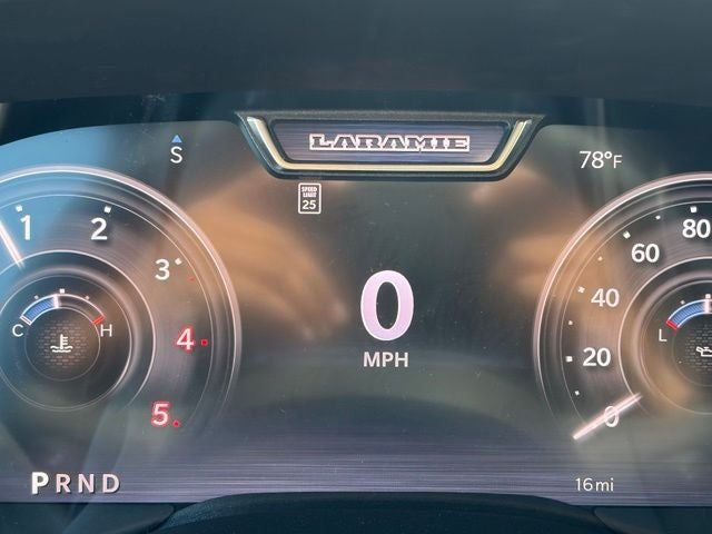 2027 RAM Ram 3500 RAM 3500 LARAMIE CREW CAB 4X4 8' BOX