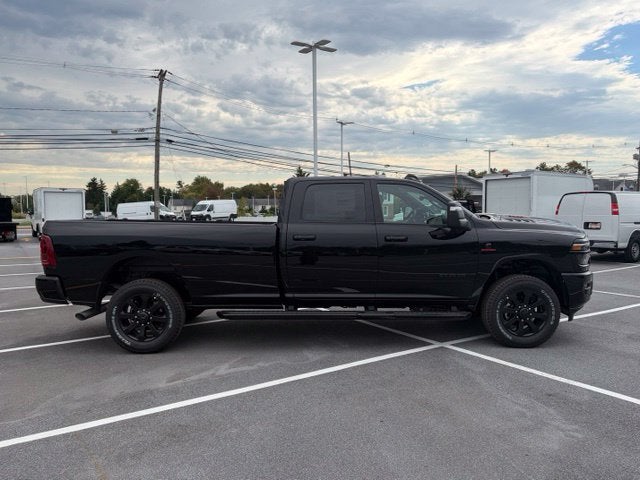 2027 RAM Ram 3500 RAM 3500 LARAMIE CREW CAB 4X4 8' BOX