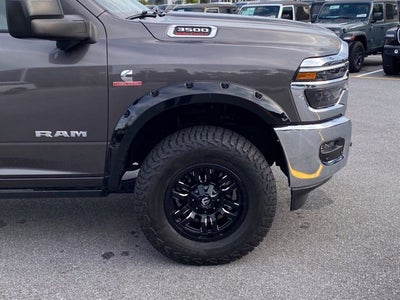 2025 RAM 3500 Laramie Crew Cab 4x4 8' Box