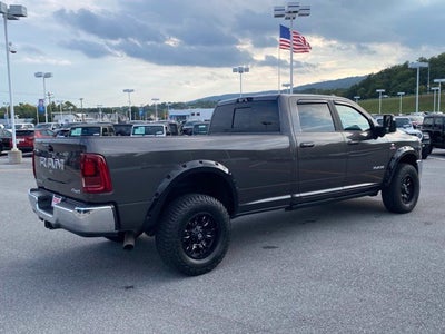 2025 RAM 3500 Laramie Crew Cab 4x4 8' Box