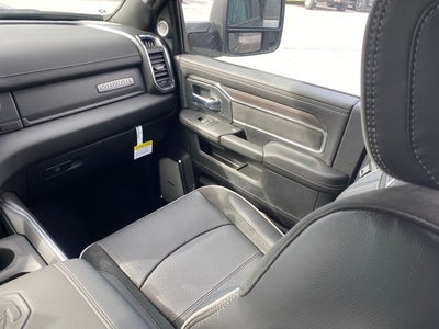 2026 RAM Ram 3500 RAM 3500 LARAMIE CREW CAB 4X4 8' BOX