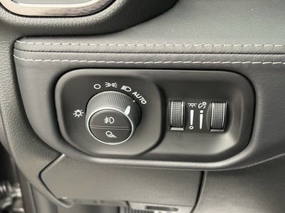 2026 RAM Ram 3500 RAM 3500 LIMITED MEGA CAB 4X4 6'4' BOX