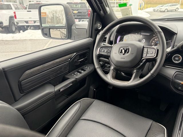 2026 RAM Ram 3500 RAM 3500 LIMITED MEGA CAB 4X4 6'4' BOX