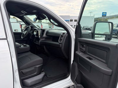 2027 RAM Ram 2500 RAM 2500 BLACK EXPRESS CREW CAB 4X4 6'4' BOX