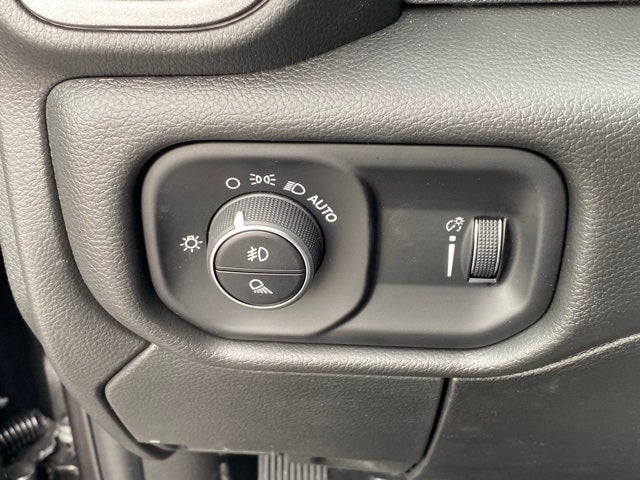 2025 RAM Ram 2500 RAM 2500 TRADESMAN CREW CAB 4X4 6'4' BOX