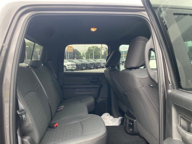 2025 RAM Ram 2500 RAM 2500 TRADESMAN CREW CAB 4X4 6'4' BOX