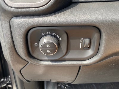 2025 RAM Ram 2500 RAM 2500 TRADESMAN CREW CAB 4X4 8' BOX