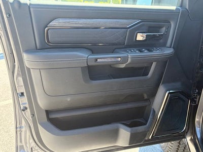 2026 RAM Ram 2500 RAM 2500 LIMITED CREW CAB 4X4 6'4' BOX