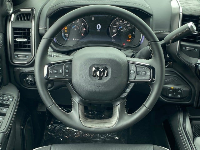 2026 RAM Ram 2500 RAM 2500 LIMITED CREW CAB 4X4 6'4' BOX