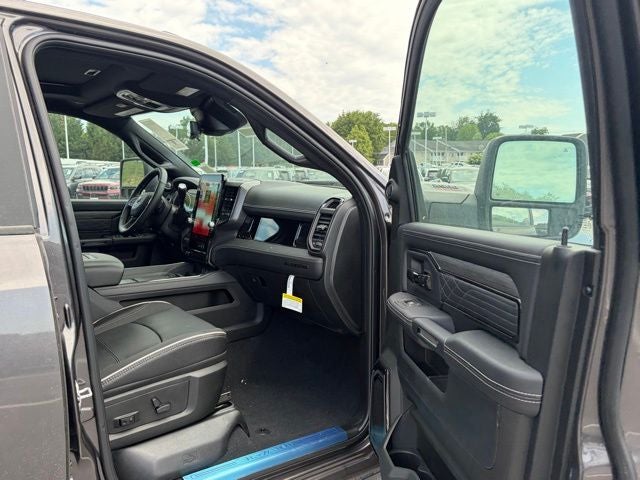2026 RAM Ram 2500 RAM 2500 LIMITED CREW CAB 4X4 6'4' BOX