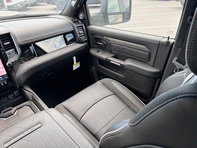 2026 RAM Ram 2500 RAM 2500 LIMITED CREW CAB 4X4 6'4' BOX