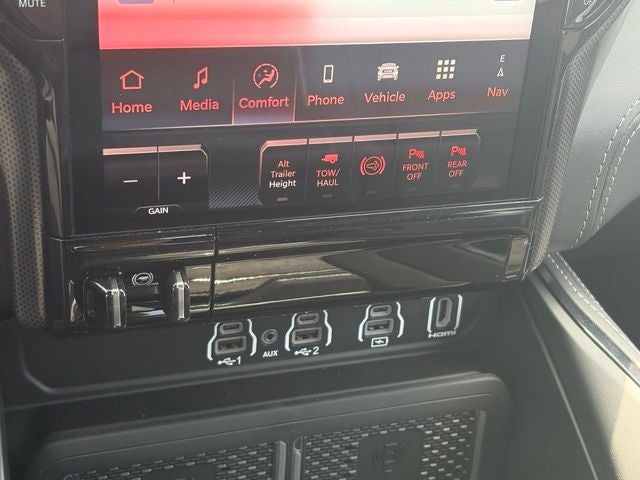 2026 RAM Ram 2500 RAM 2500 LIMITED CREW CAB 4X4 6'4' BOX