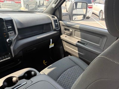 2026 RAM Ram 3500 RAM 3500 TRADESMAN CREW CAB 4X4 8' BOX