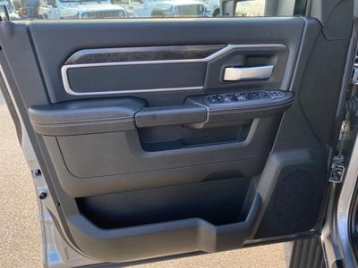 2024 RAM 3500 Big Horn Crew Cab 4x4 8' Box