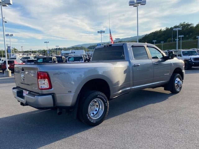 2024 RAM 3500 Big Horn Crew Cab 4x4 8' Box