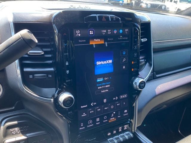 2023 RAM 3500 Laramie Crew Cab 4x4 8' Box