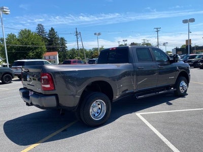 2023 RAM 3500 Laramie Crew Cab 4x4 8' Box
