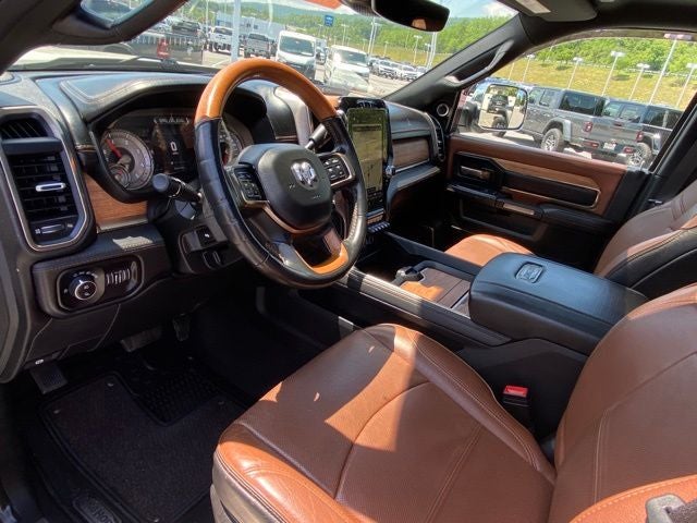 2020 RAM 3500 Laramie Longhorn Crew Cab 4x4 8' Box