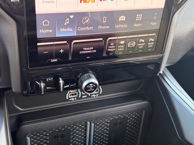 2026 RAM Ram 3500 RAM 3500 LARAMIE MEGA CAB 4X4 6'4' BOX