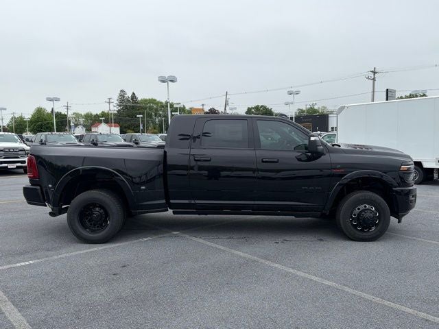 2026 RAM Ram 3500 RAM 3500 LIMITED MEGA CAB 4X4 6'4' BOX