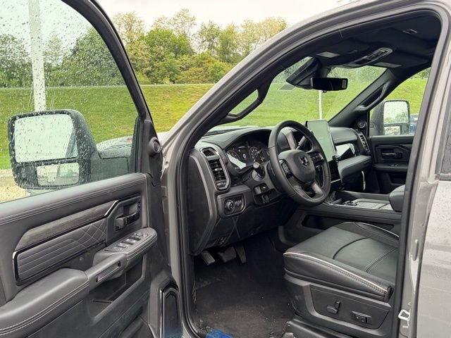 2026 RAM Ram 3500 RAM 3500 LIMITED MEGA CAB 4X4 6'4' BOX